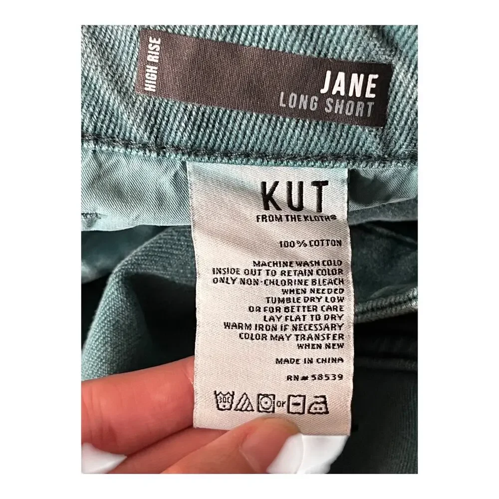 Kut from the Kloth shorts Jane high rise long inseam teal size 18